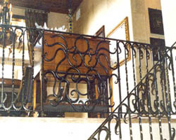 open floor safety railing detail