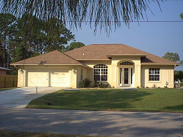 mccandless homes plantation model
